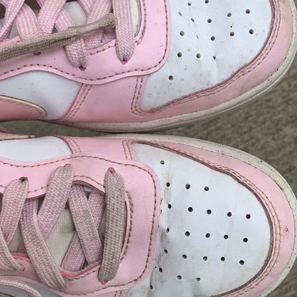 Nike Girl’s Pink and White Court Low Sneakers 5 - Picture 7 of 9